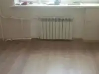 Ламинат, линолеум, фанера. Плинтуса. Обои. Ремонт квартир, фотография 2