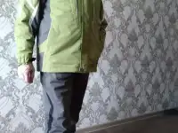 Продам костюм горнолыжный, новый,