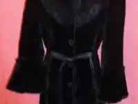 Продам шубу из мутона cressida