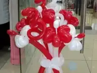 Романтический букет цветов из шаров