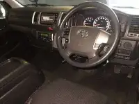 Грузопассажирский микроавтобус Toyota Hiace Van кузов GDH201V 5 мест 1,2 тн гв 2018, фотография 3