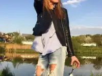 Слушатель/Собеседник/Подруга, фотография 3
