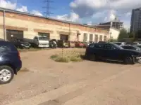 Здание автосервиса, с арендатором, и своим участком!
