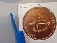 Кубинские монеты по 1 песо с личностями