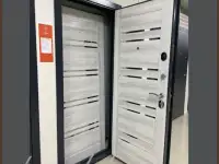 Входная дверь БРУКЛИН Серое букле  Ясень 105 мм Россия, фотография 3