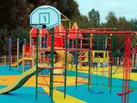 Укладка покрытий из резиновой крошки