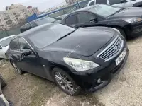 Автомобиль Infiniti G25, 2012, фотография 2