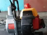 Продам бензиновую мотопомпу