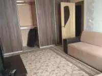 сдам 1-комнатную квартиру в центре, г ул Севастопольская, д 6/1,