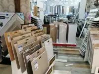 Все виды напольных покрытий - ламинаты, ПВХ, кварцвинил, паркетная доска, паркет из массива!, фотография 2