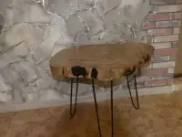 Журнальный стол из массива дерева