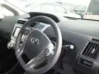 Автомобиль из Японии Toyota Prius Alpha, фотография 6