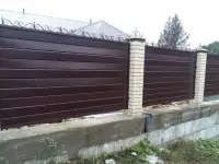 Забор из сайдинга, фотография 6