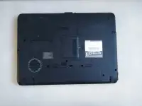 Toshiba Satellite A300-1EC ноутбук, фотография 3