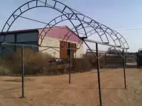 Прочный навес для автомобиля