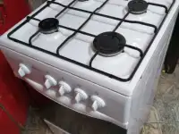 Продам Газовую плиту GRETA 1470