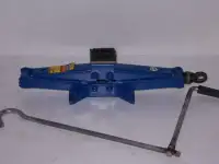 Домкрат винтовой SJ 1500 новый