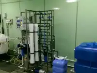 Оборудование по производству и  розливу агрессивных химических жидкостей  растворитель ацетон кислота щелочь