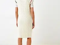 Платье lacoste с орнаментом и v-образным вырезом, фотография 2