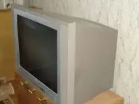 продам телевизор THOMSON 29DX 72СМ