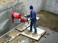Алмазное сверление (Бурение ) отверстий в бетоне и кирпиче