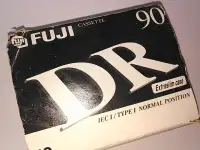 Аудиокассета магнитофонная FUJI 90 DR, фотография 3