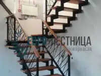 Лестница на металлокаркасе