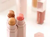 НОВИНКА! Косметика от Рианны FENTY BEAUTY 