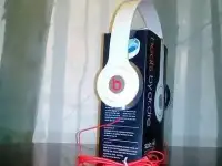 Наушники американской фирмы Beats с мощным басом новые в коробке., фотография 4