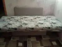 Очень удобный и мягкий диван с подушками