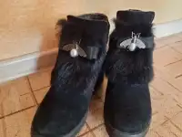 Продам натуральные зимние сапоги