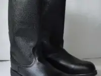 продаю сапоги кирзовые разм. 42,44