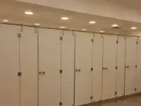 Сантехнические туалетные модульные перегородки для отделки санузлов