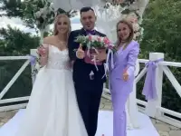Ведущая и певица на праздник. Подарок-клип-песня про молодоженов!, фотография 6
