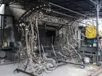 Качели кованые на заказ