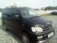 Toyota Noah 2001г.в.