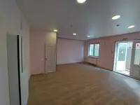 Продам торговое помещение