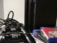 Продаётся PlayStation 4 Pro на 1 Тб, фотография 3