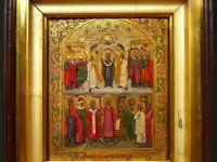 Покупка икон.Куплю самовары.Колокольчики.Открытки.Подсвечники и другое.