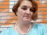 Медсестра; сиделка
