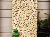 Панно из можжевельника