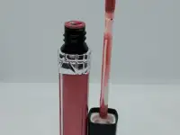 Жидкая помада для губ Dior Rouge Liquid, фотография 10