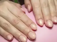 Маникюр
