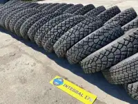 Грузовые шины бу.5 Dunlop SP892 карьерные, фотография 9