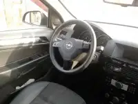 Продам OPEL ASTRA H Рестайлинг Седан 2010, фотография 9