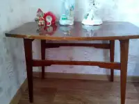 столик журнальный