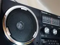 Новый радиоприёмник Panasonic блок зарядки
