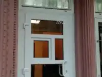 Дверь с форточкой