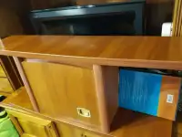 Мебель разная Три вида шкафчиков Полки с дверцей посередине Magellan Vox Стеллаж Витрина, фотография 4