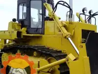 Надежный бульдозер Четра Т-20.01 Ябр-1
